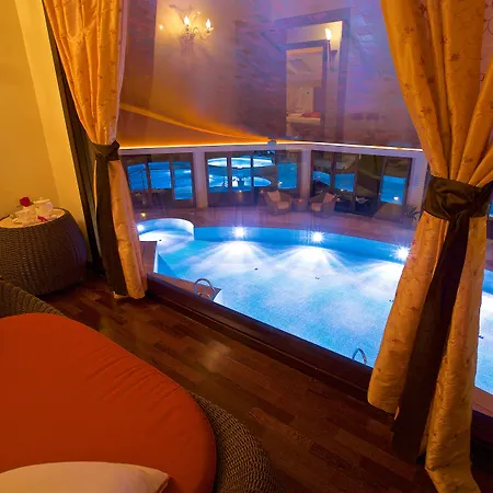 Mulino Luxury Boutique מלון 5*