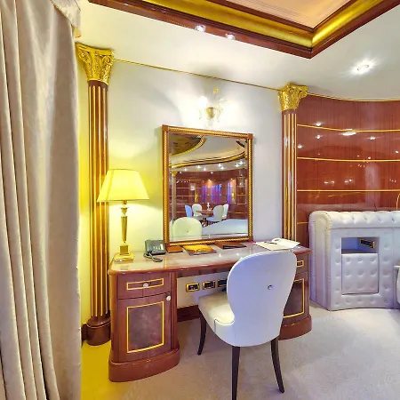 Mulino Luxury Boutique 5* Буйе